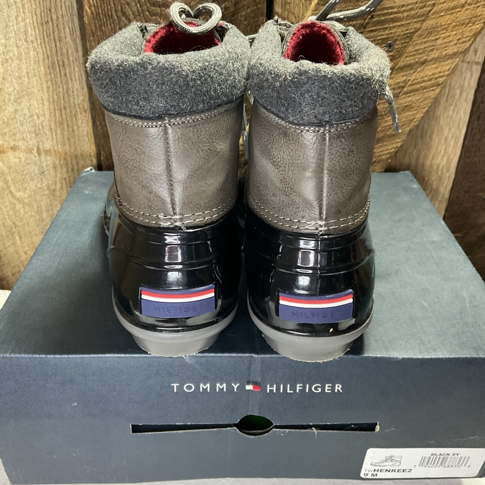 Tommy Hilfiger Womens Henree 2 Duck Boots Stylish & Comfy Size 9 Black/Gray - Picture 6 of 10